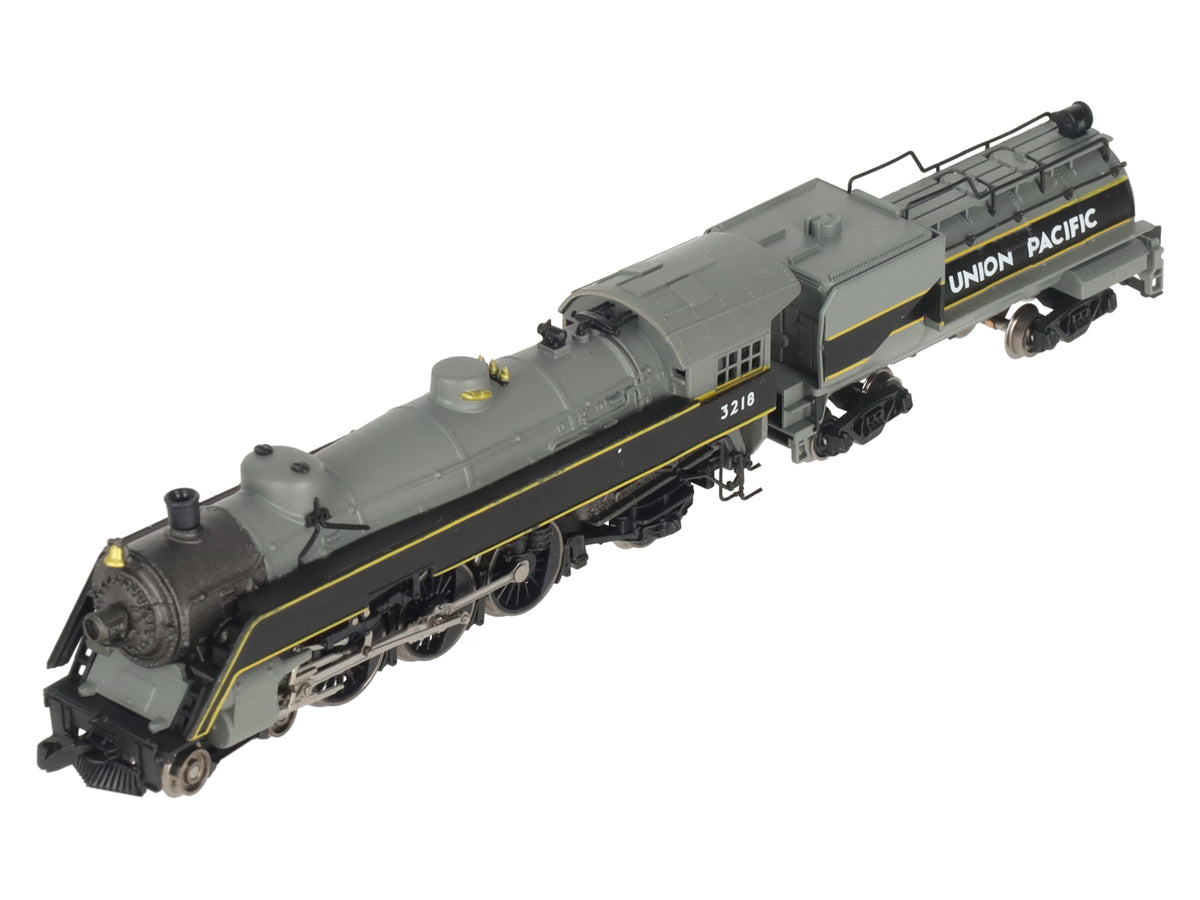 Model Power 7424 N Scale UP 4-6-2 Semi-Streamliner Steam Locomotive & Tender LN/Box
