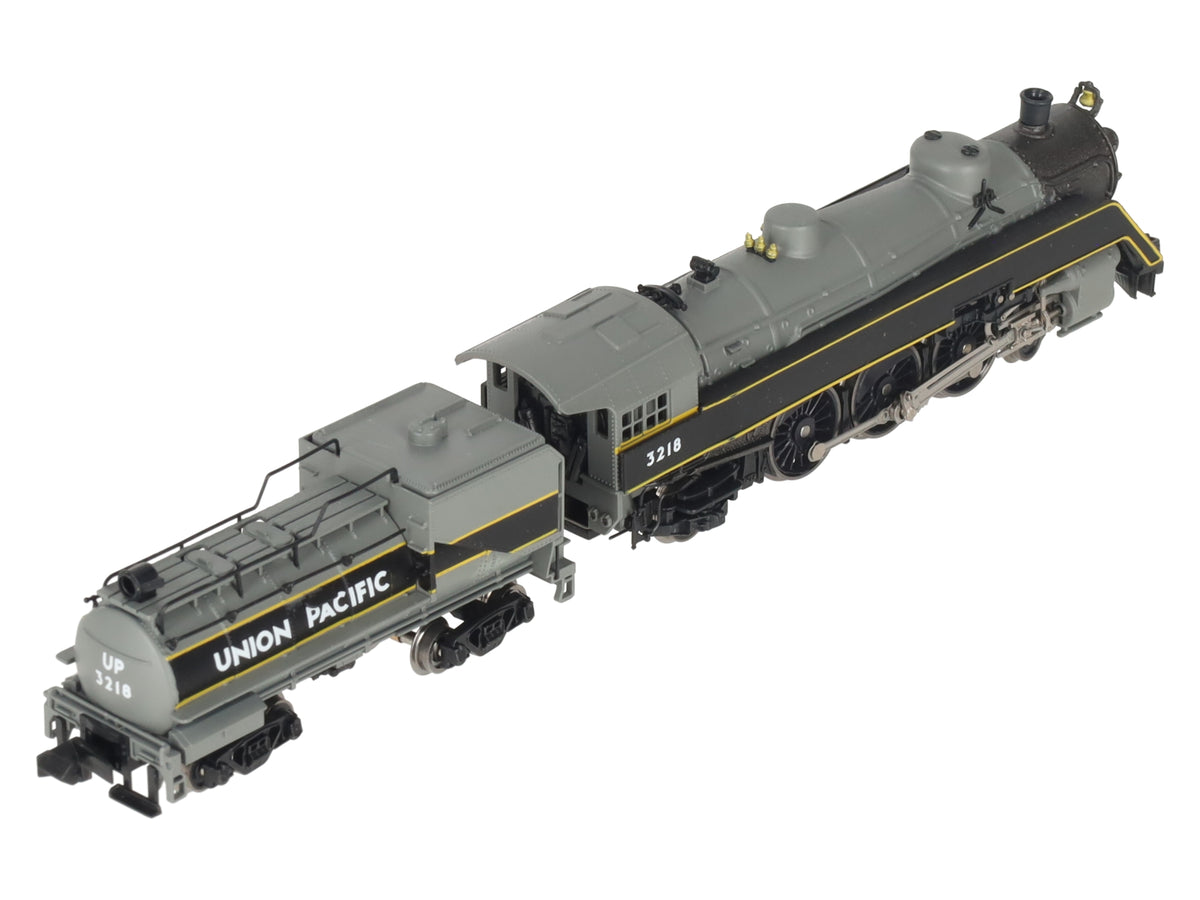 Model Power 7424 N Scale UP 4-6-2 Semi-Streamliner Steam Locomotive & Tender LN/Box