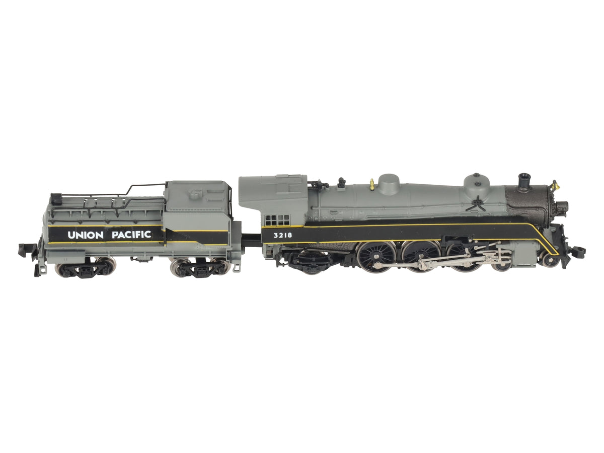 Model Power 7424 N Scale UP 4-6-2 Semi-Streamliner Steam Locomotive & Tender LN/Box