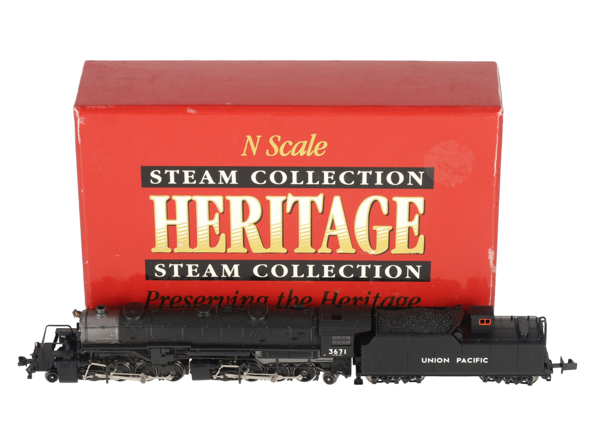 Life Like 7579 N Scale Union Pacific USRA  2-8-8-2 Steam Loco and Tender #3671 EX/Box