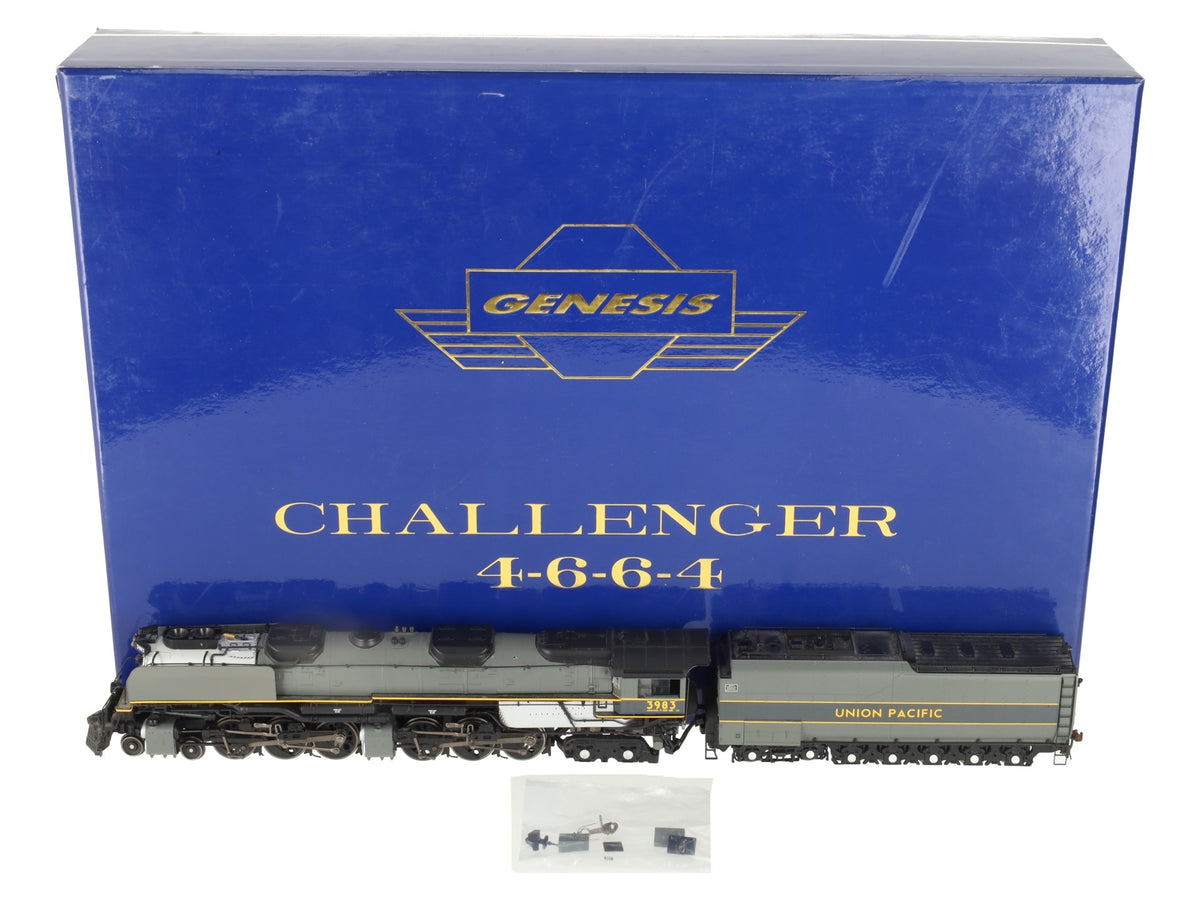 Athearn G9133 HO Union Pacific GreyHOund 4-6-6-4 with DCC & Sound #3983 EX/Box