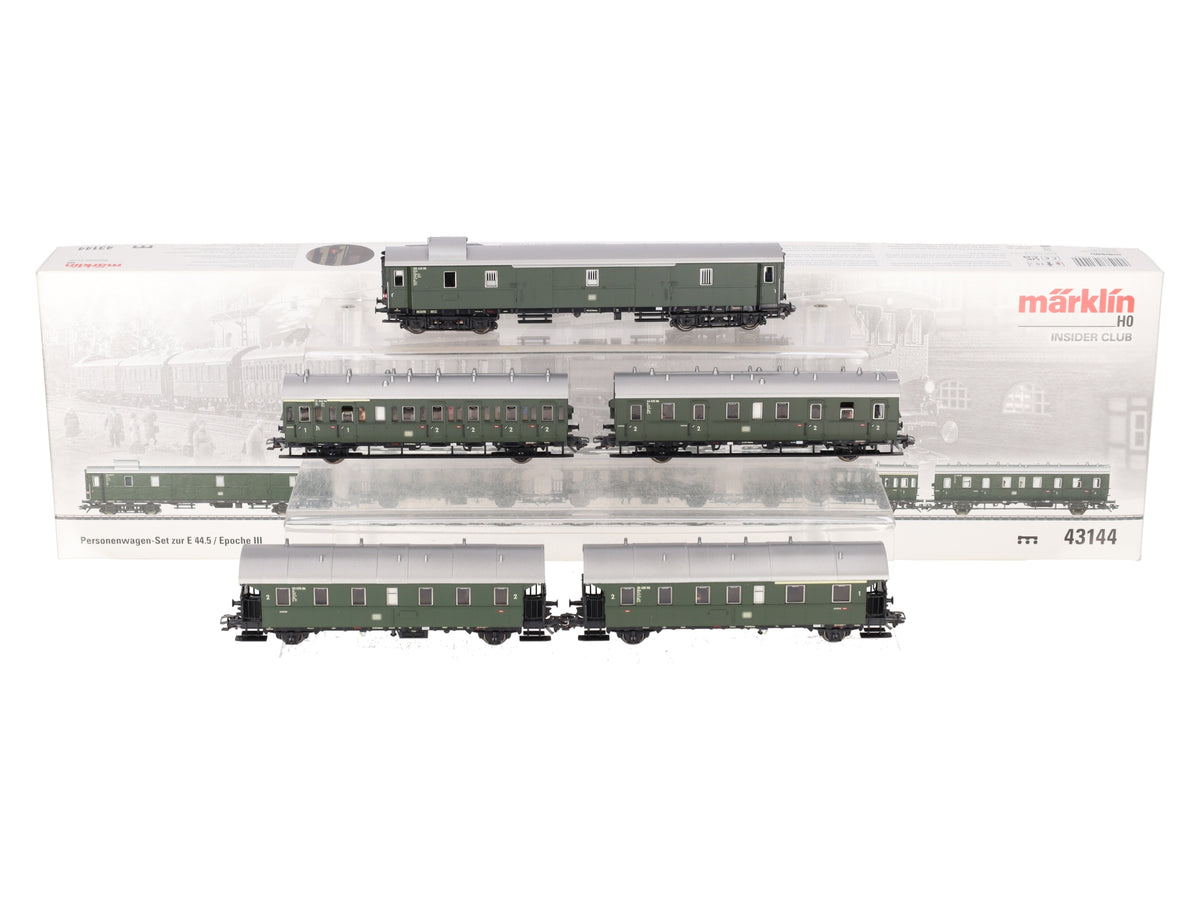 Marklin 43144 HO Scale Class E 44.5 Passenger Car Set (Set of 5) NIB