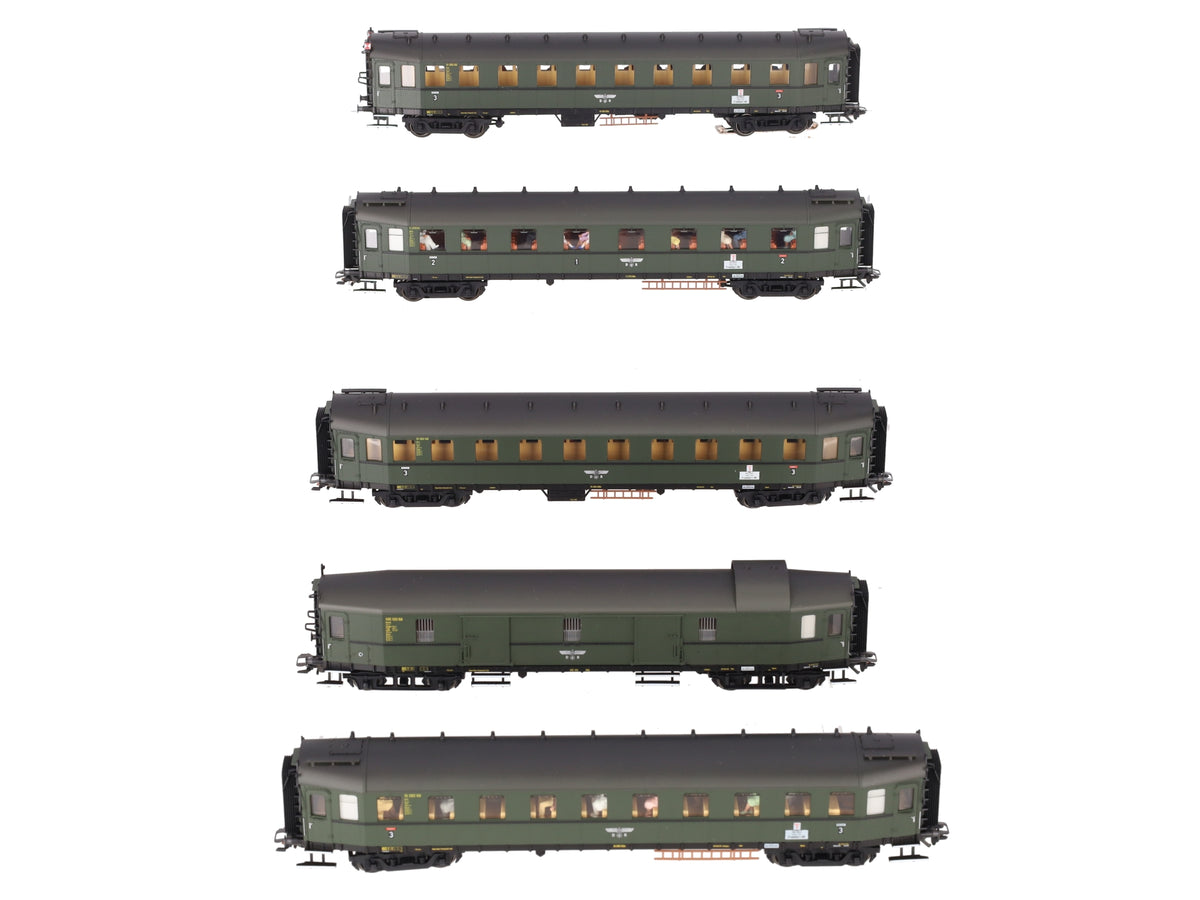 Marklin 42265 HO Scale DR Express Train Passenger Car Set (Set of 5) NIB
