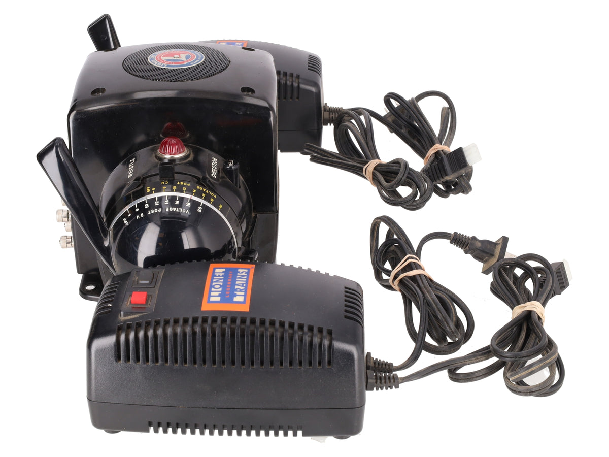 Lionel 6-32930 ZW Multi-Watt Transformer with Two 180 Watt Transformers EX/Box