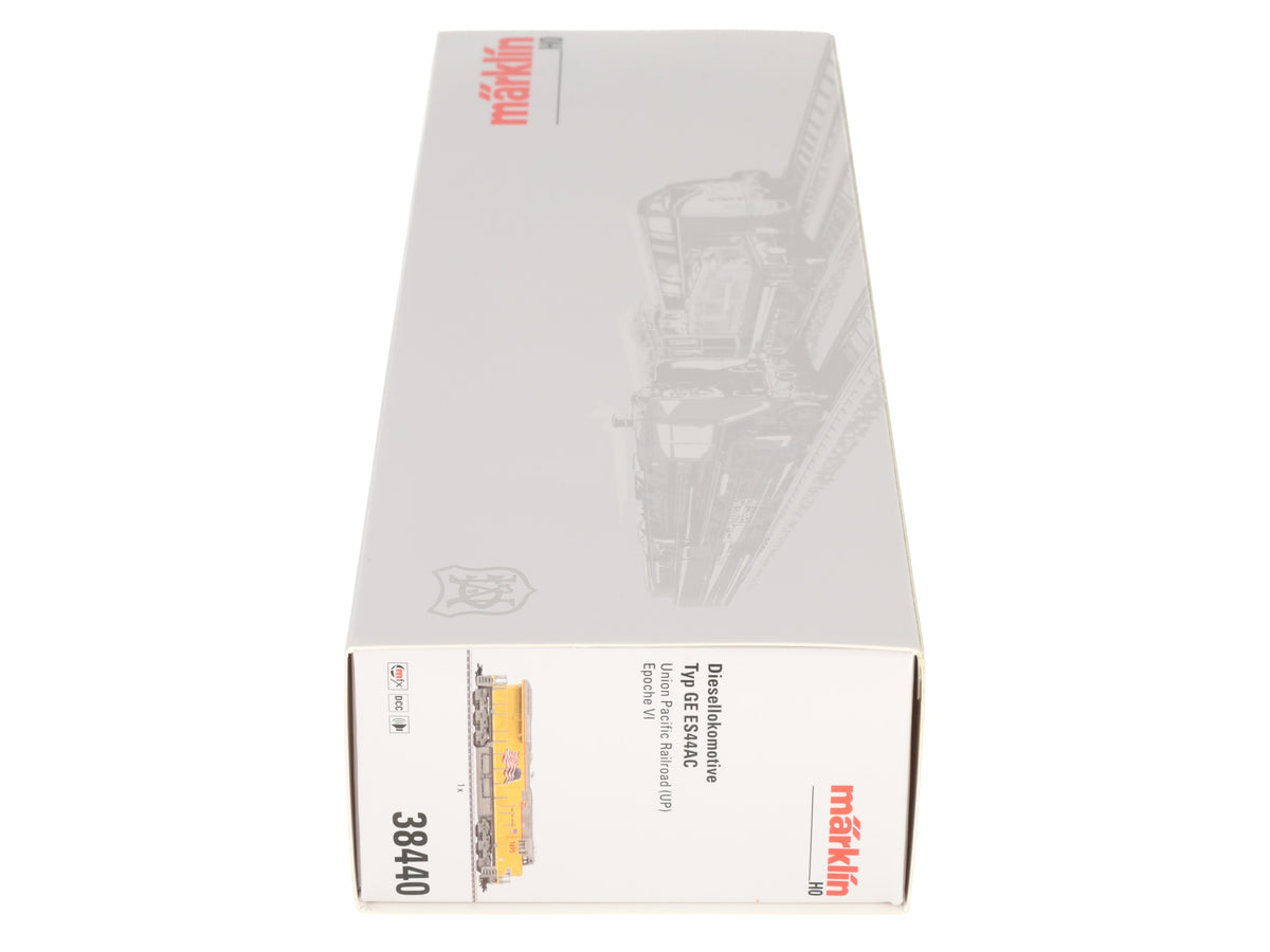 Marklin 38440 HO UP Era VI ES44AC US Diesel Locomotive #7495 with DCC/Sound LN/Box