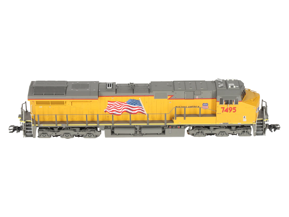 Marklin 38440 HO UP Era VI ES44AC US Diesel Locomotive #7495 with DCC/Sound LN/Box