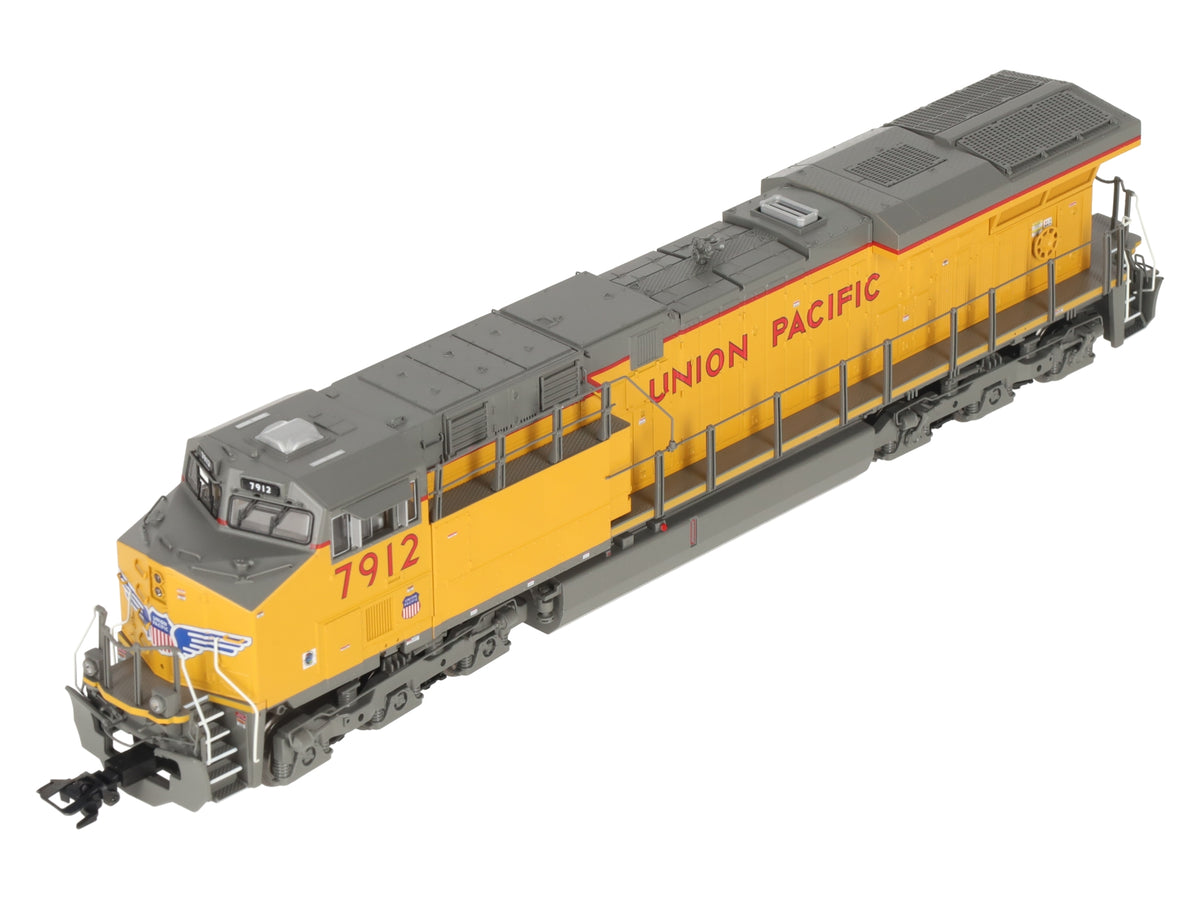 Marklin 38441 HO UP Era VI ES44AC US Diesel Locomotive with DCC/Sound #7912 LN/Box