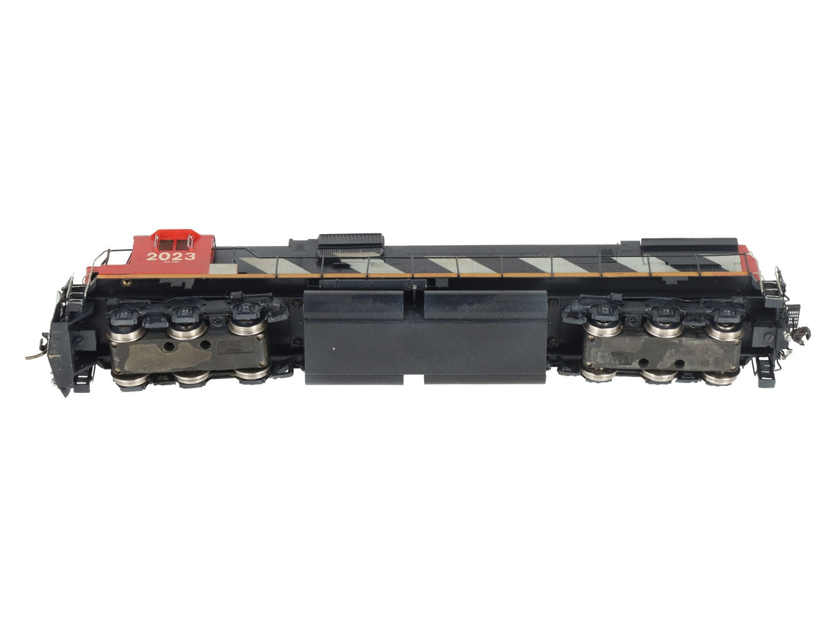 Van Hobbies HO BRASS Canadian National C-630 Diesel Locomotive #2023 - Painted/Box