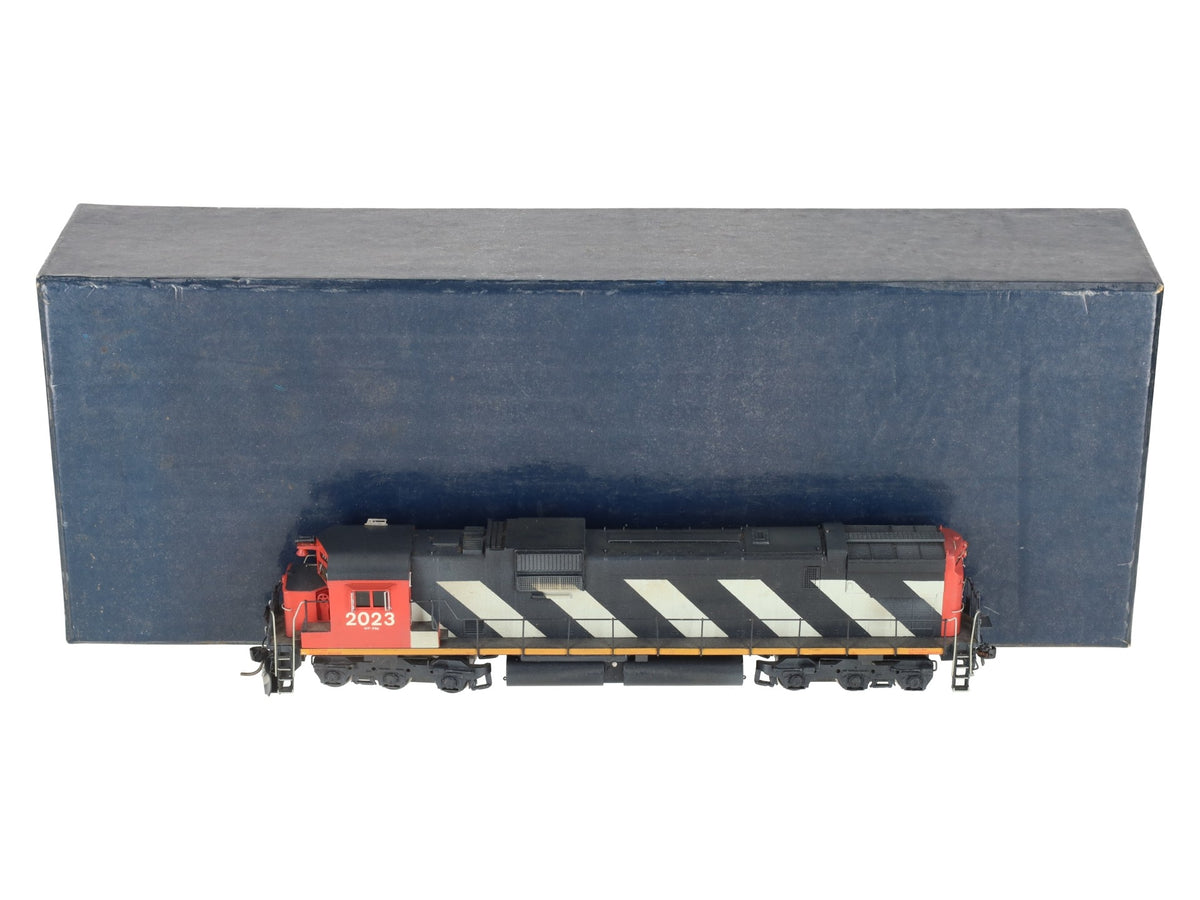 Van Hobbies HO BRASS Canadian National C-630 Diesel Locomotive #2023 - Painted/Box
