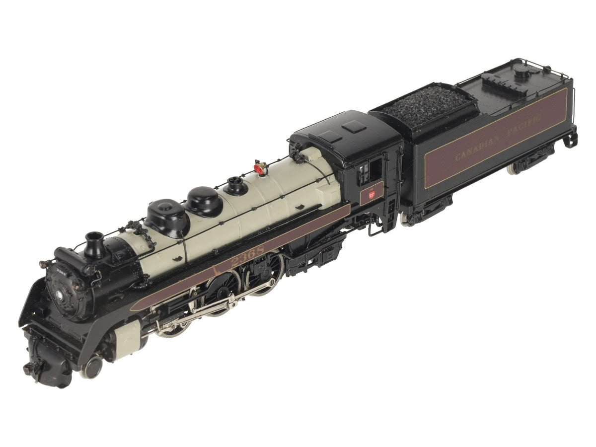 Samhongsa HO Brass Canadian Pacific 4-6-2 Steam Locomotive #2368 -Painted