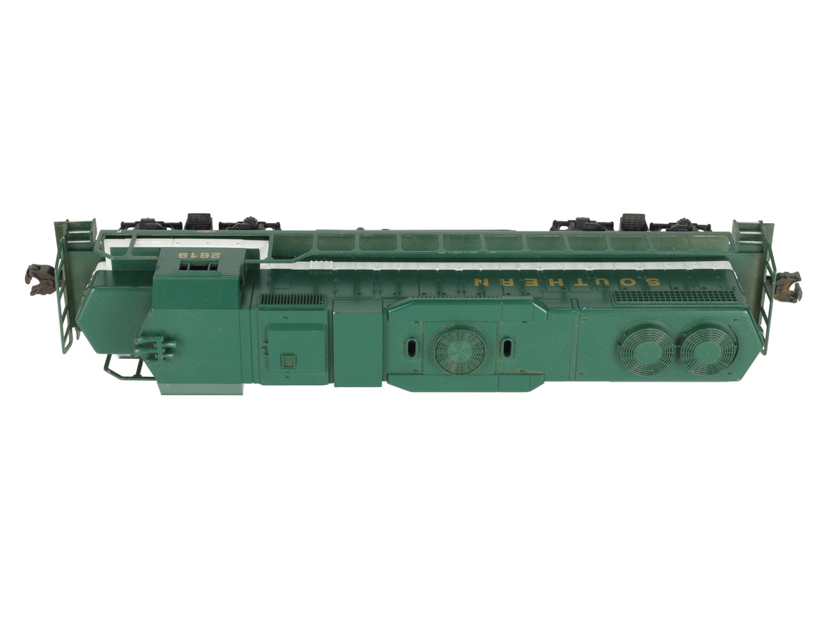 Williams GP-38-211 O Gauge Southern GP-38 Diesel Engine #2619 EX