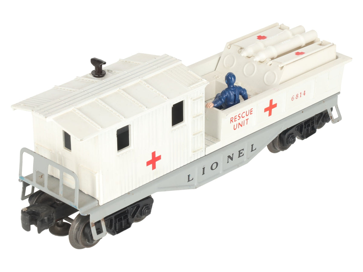 Lionel 6814 Vintage O Gauge Postwar First Aid Medical Caboose with Accessories VG