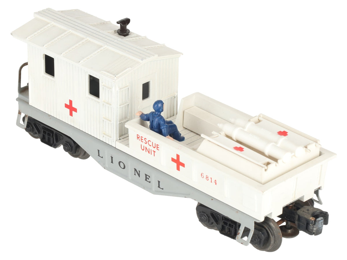 Lionel 6814 Vintage O Gauge Postwar First Aid Medical Caboose with Accessories VG