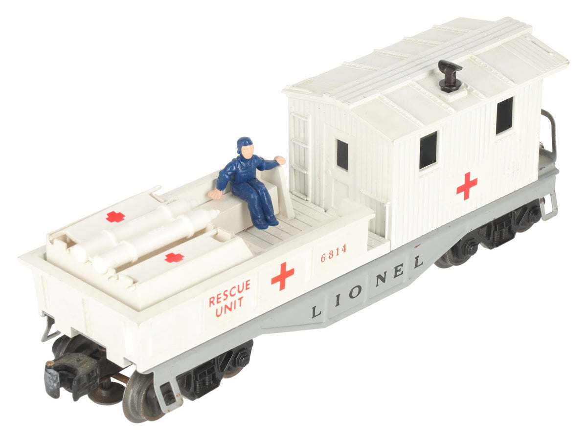 Lionel 6814 Vintage O Gauge Postwar First Aid Medical Caboose with Accessories VG