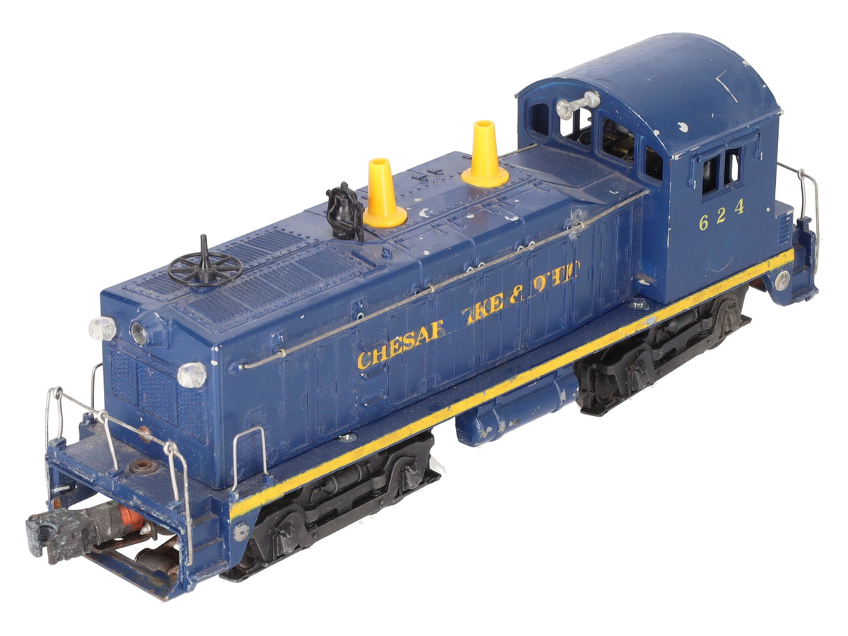 Lionel 624 Vintage O Chesapeake & Ohio NW-2 Powered Diesel Locomotive