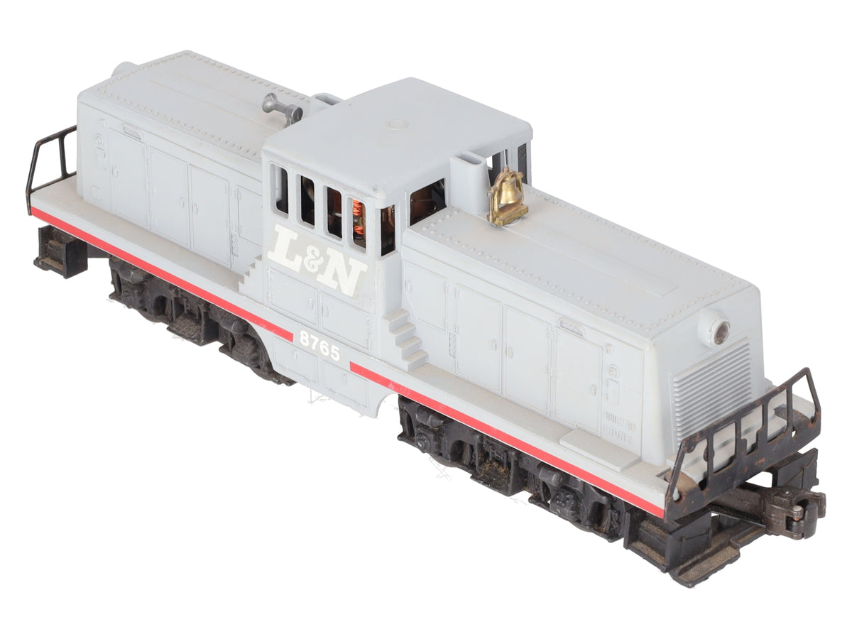 Lionel Vintage O Gauge Custom Painted Center Cab Diesel Switcher #8765 VG