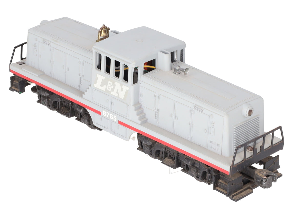 Lionel Vintage O Gauge Custom Painted Center Cab Diesel Switcher #8765 VG