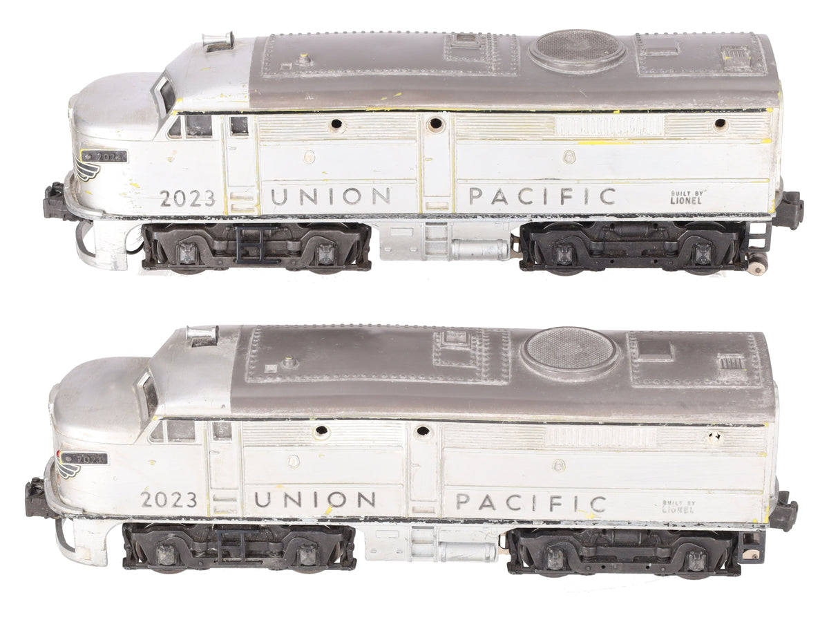 Lionel 2023 Vintage O Union Pacific Alco AA Diesel Locomotives - Silver & Gray