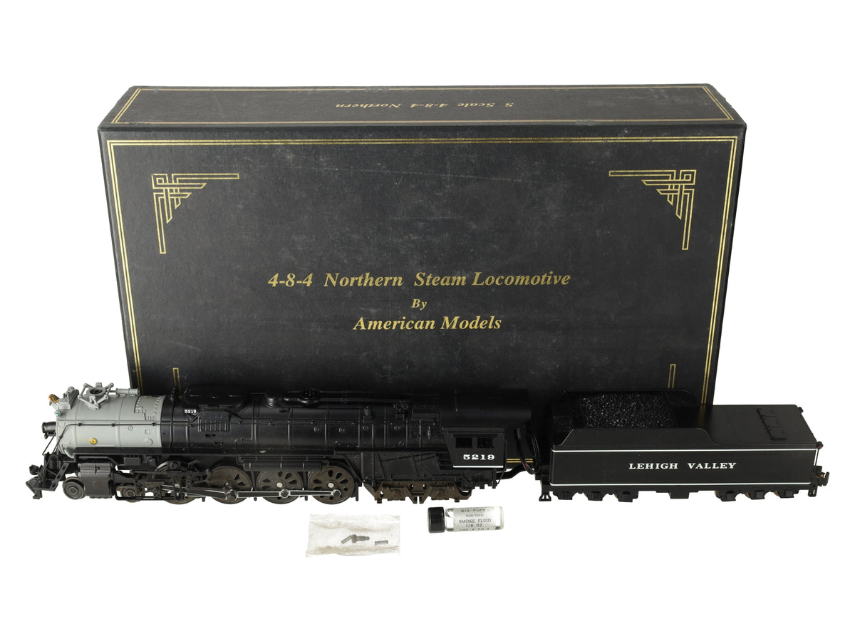 American Models 5219 S Lehigh Valley Northern 4-8-4 Steam Locomotive & Tender LN/Box