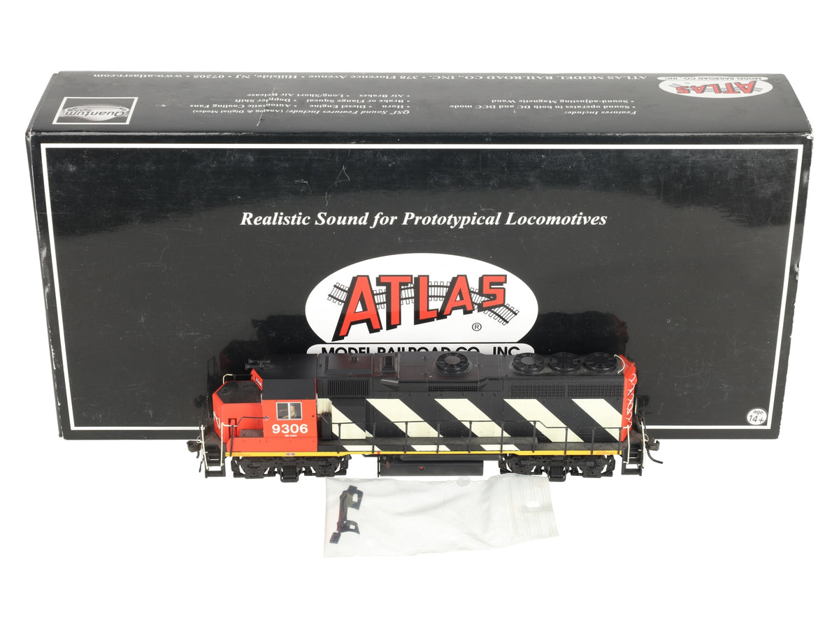 Atlas 10000136 HO Canadian National GP-40 Low Nose Locomotive #9306 VG/Box