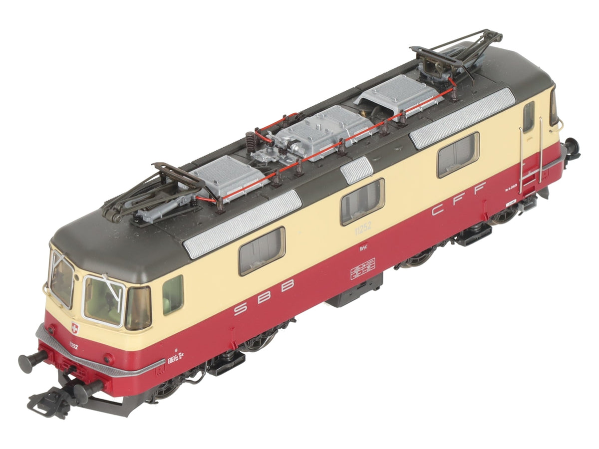 Trix 22844 HO Scale SBB cl 4/4 II Electric Locomotive #11252 w/ DCC LN