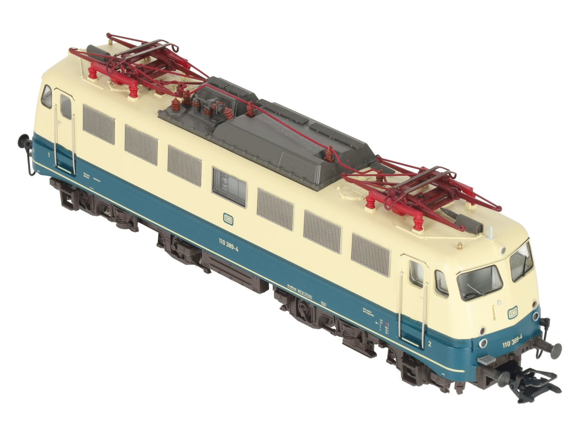 Trix 22825 HO Scale DB Electric Locomotive #110 389-4 w/ DCC LN
