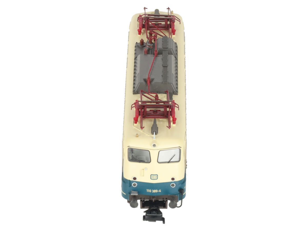 Trix 22825 HO Scale DB Electric Locomotive #110 389-4 w/ DCC LN