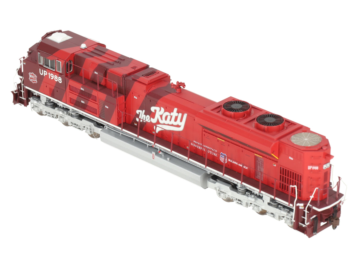 Athearn G68637 HO Union Pacific SD70ACe Diesel Locomotive #1988 w/DCC & Sound EX/Box