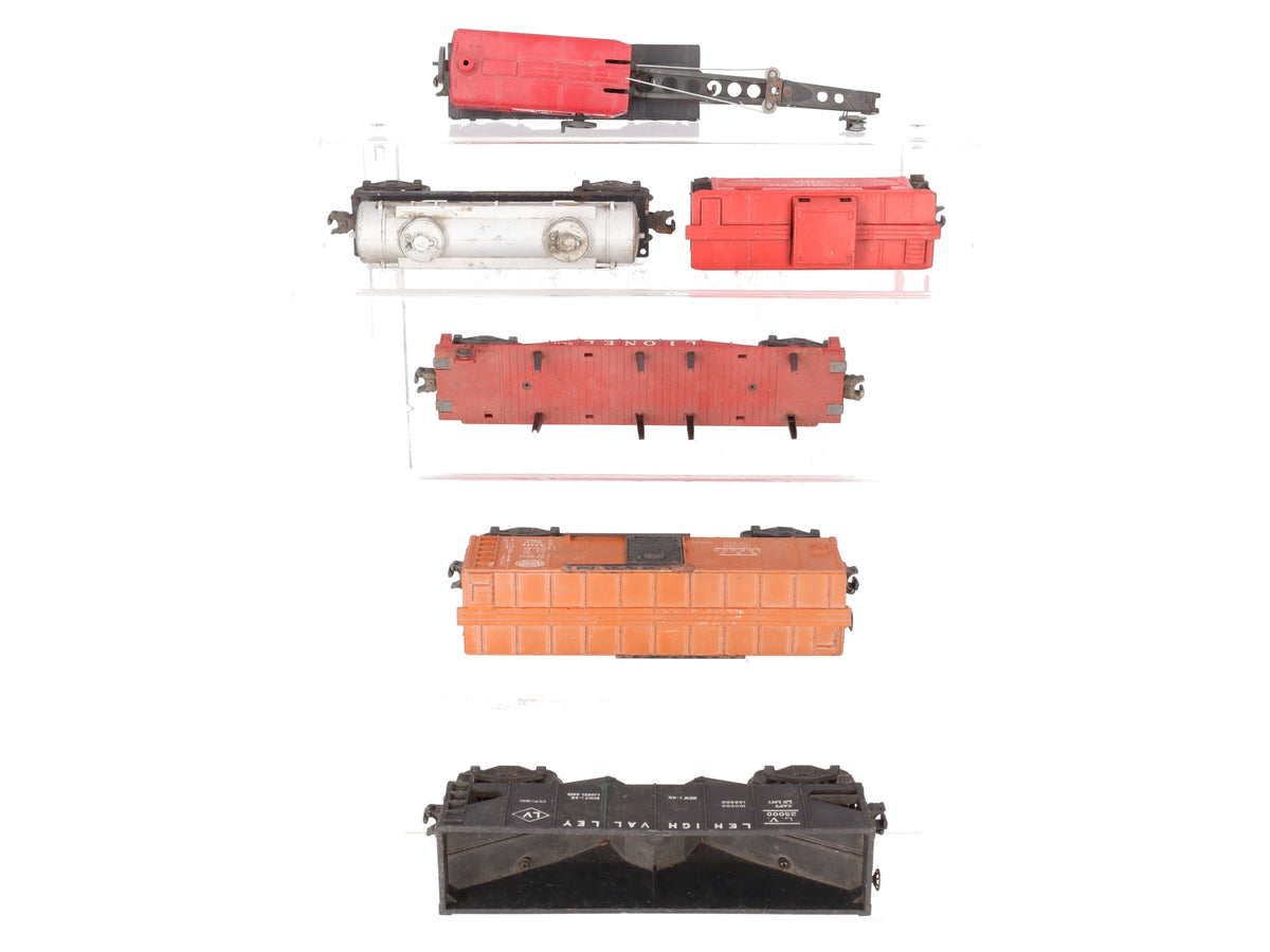 Lionel Vtg. O Assorted Freight Cars: X3464, 25000, 6511, 6465, 477618, 6560 [6] VG