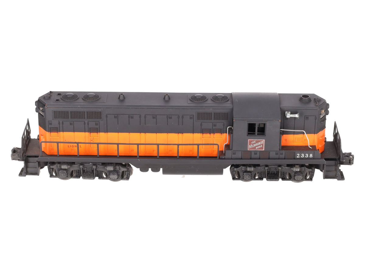 Lionel 2338 Vintage O Gauge Milwaukee Road Powered GP-7 Diesel Locomotive VG