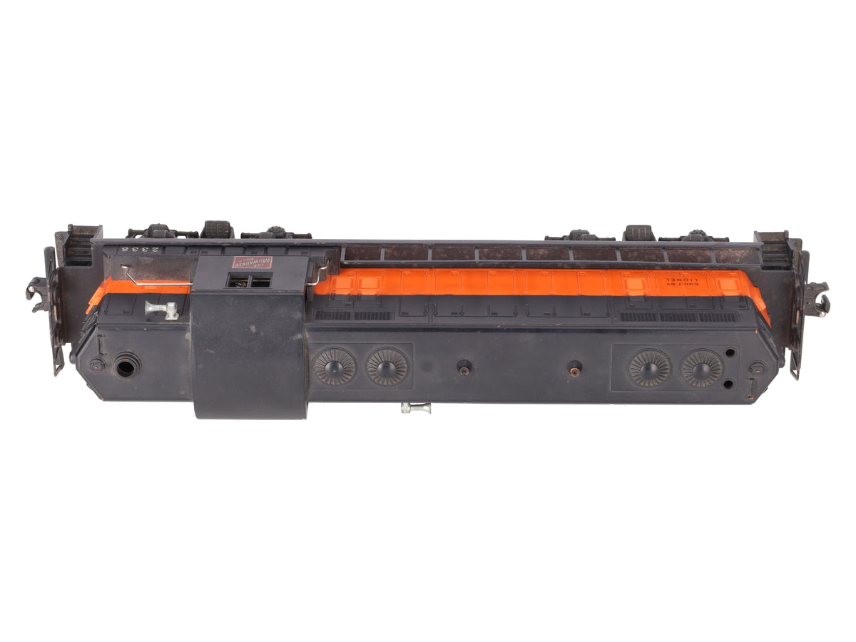 Lionel 2338 Vintage O Gauge Milwaukee Road Powered GP-7 Diesel Locomotive VG