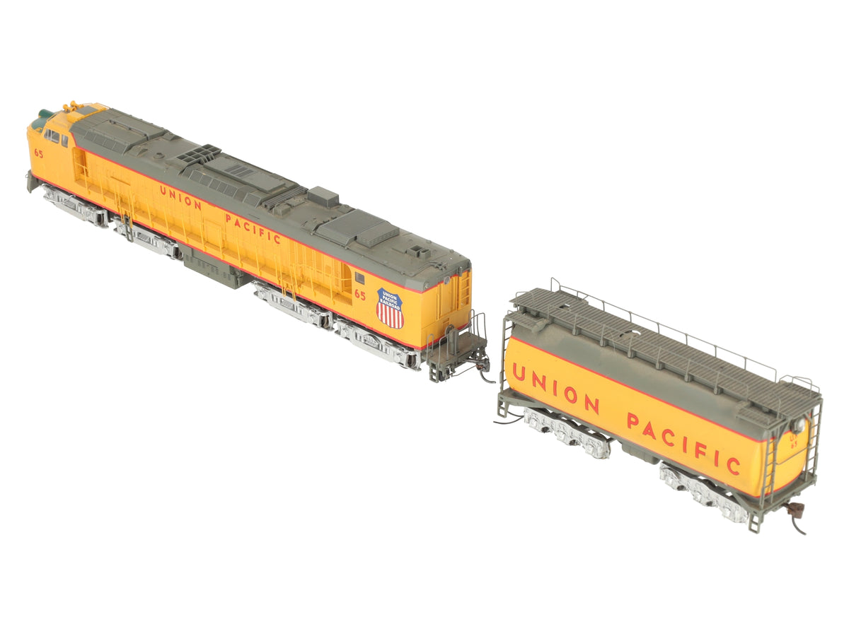 Athearn 88667 HO UP Veranda Gas Turbine Diesel Locomotive with Tender #65 w/DCC EX/Box