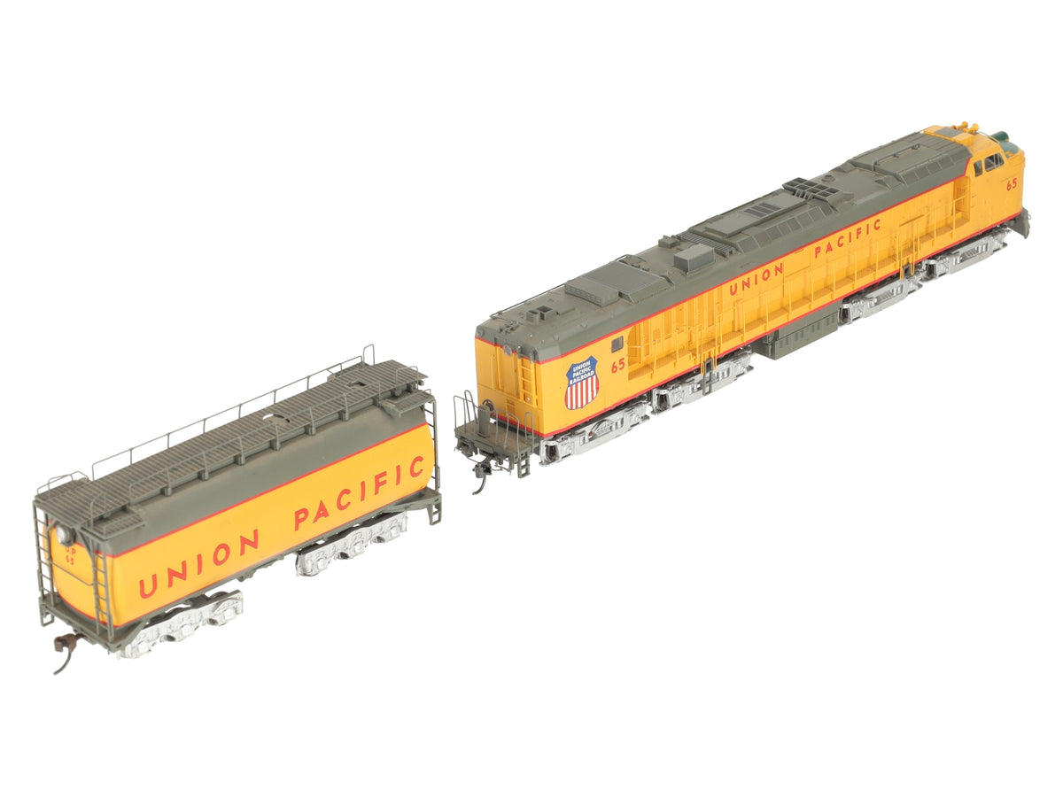 Athearn 88667 HO UP Veranda Gas Turbine Diesel Locomotive with Tender #65 w/DCC EX/Box