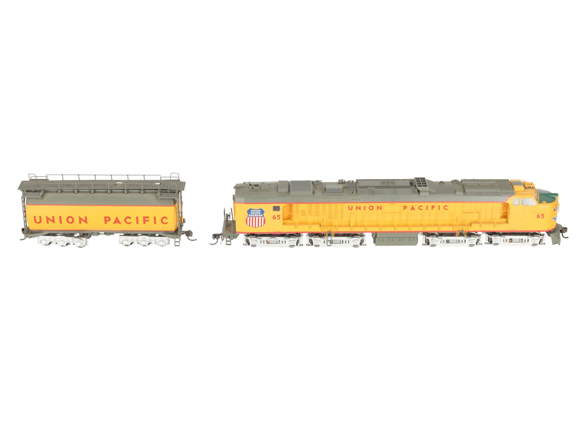 Athearn 88667 HO UP Veranda Gas Turbine Diesel Locomotive with Tender #65 w/DCC EX/Box