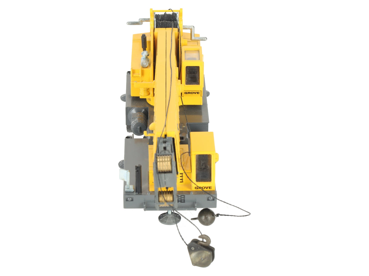 Grove Worldwide Diecast TM9120 10.5" Long Carrier Mounted Hydraulic Crane EX/Box