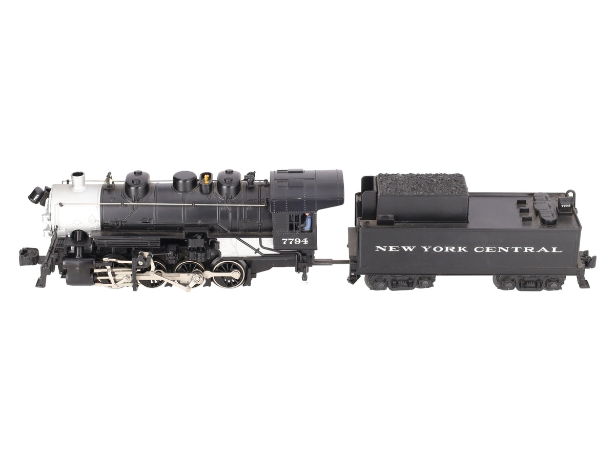 Lionel 6-30156 O Scale NYC Flyer 0-8-0 Steam Locomotive and Tender #7794 VG