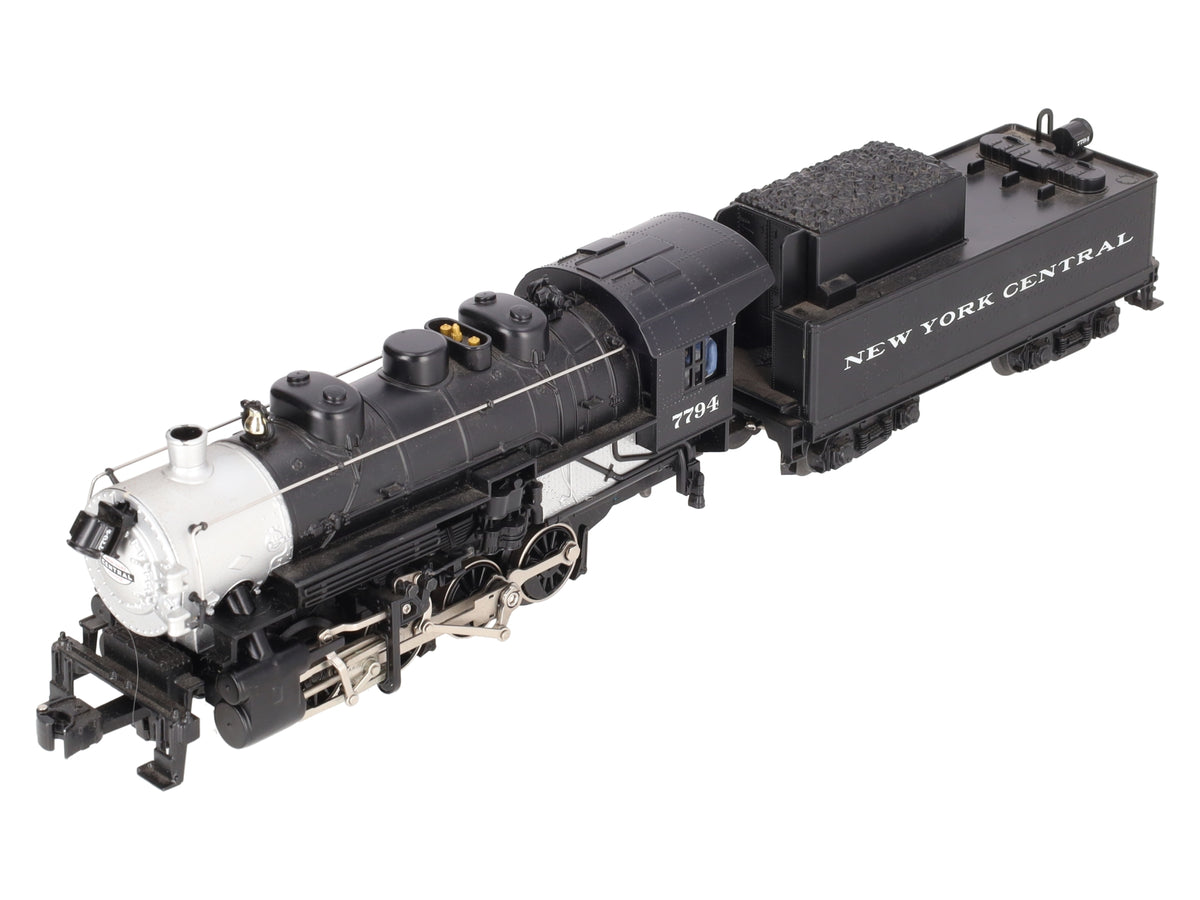 Lionel 6-30156 O Scale NYC Flyer 0-8-0 Steam Locomotive and Tender #7794 VG