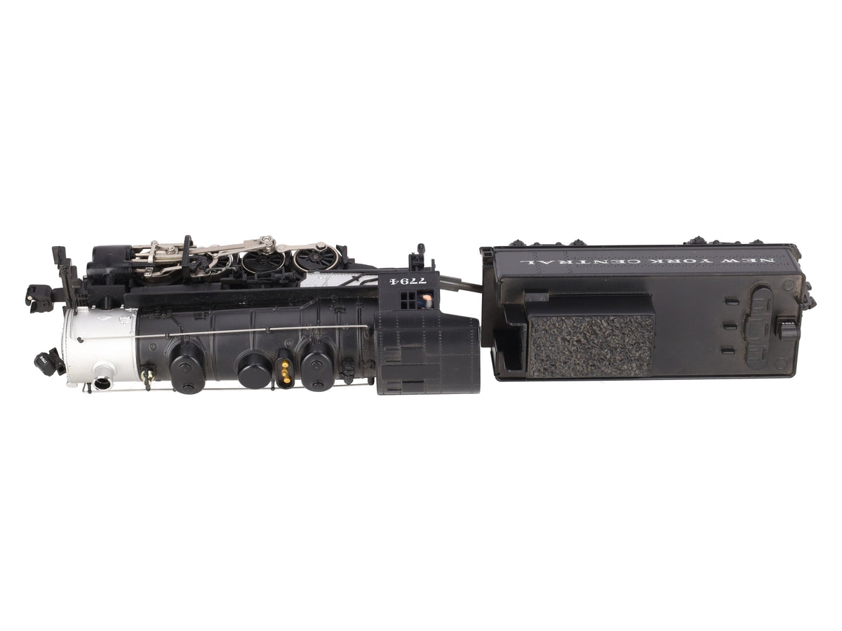 Lionel 6-30156 O Scale NYC Flyer 0-8-0 Steam Locomotive and Tender #7794 VG