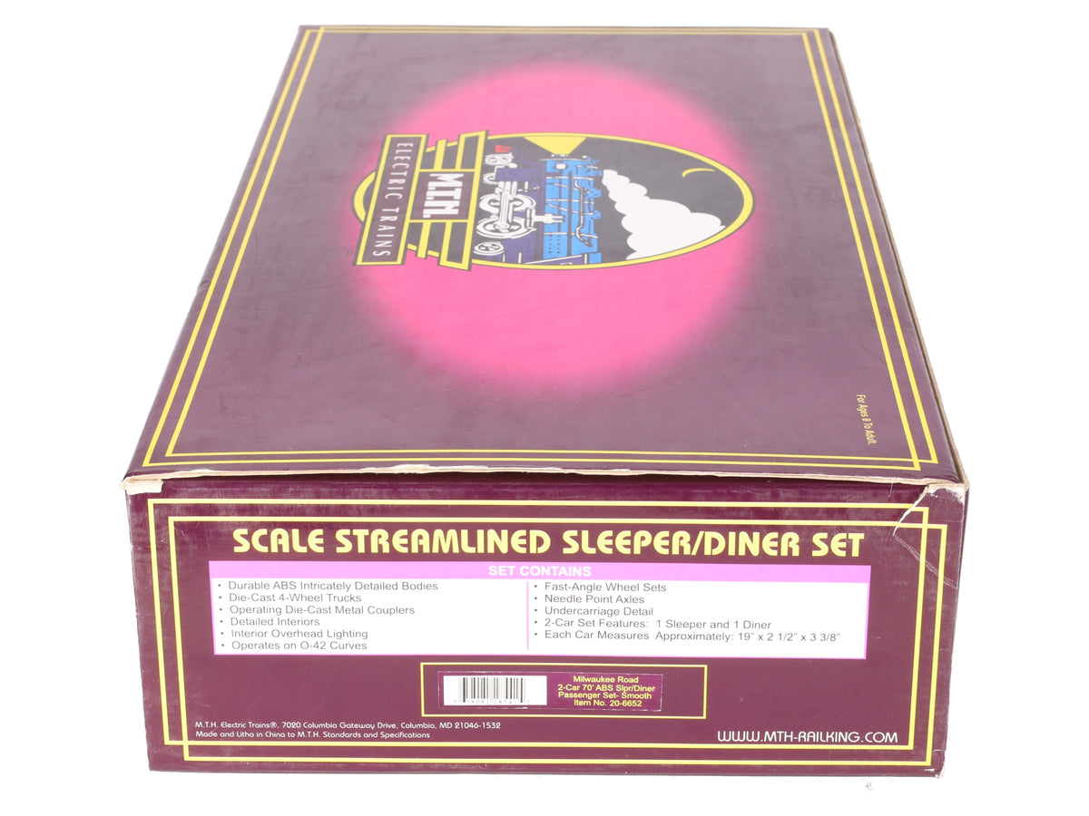 MTH 20-6652 O Milwaukee 70' Streamlined Slpr/Diner Passenger Cars (Set of 2) EX/Box