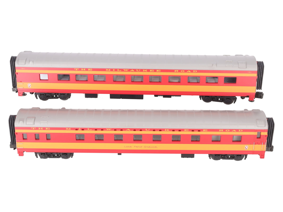 MTH 20-6652 O Milwaukee 70' Streamlined Slpr/Diner Passenger Cars (Set of 2) EX/Box