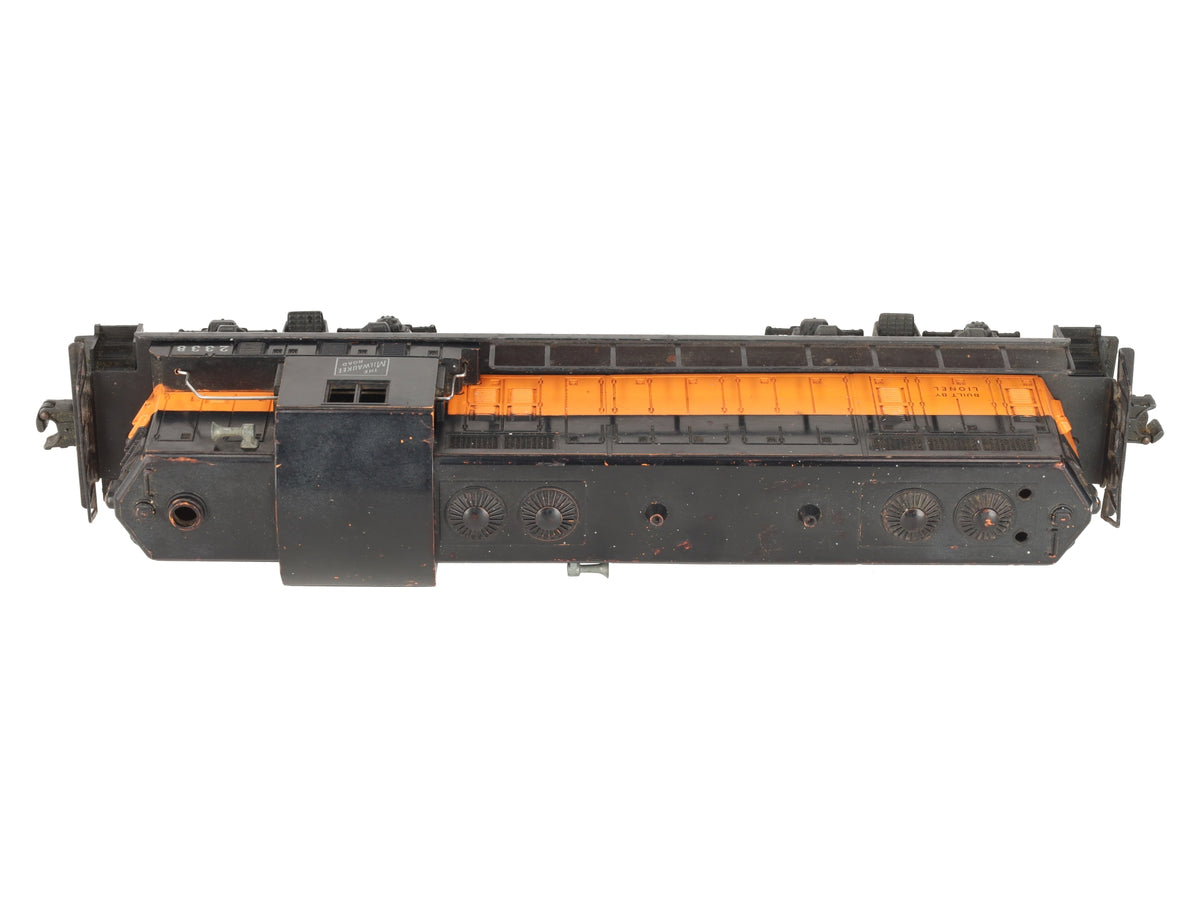 Lionel 2338 Vintage O Gauge Milwaukee Road Powered GP-7 Diesel Locomotive VG