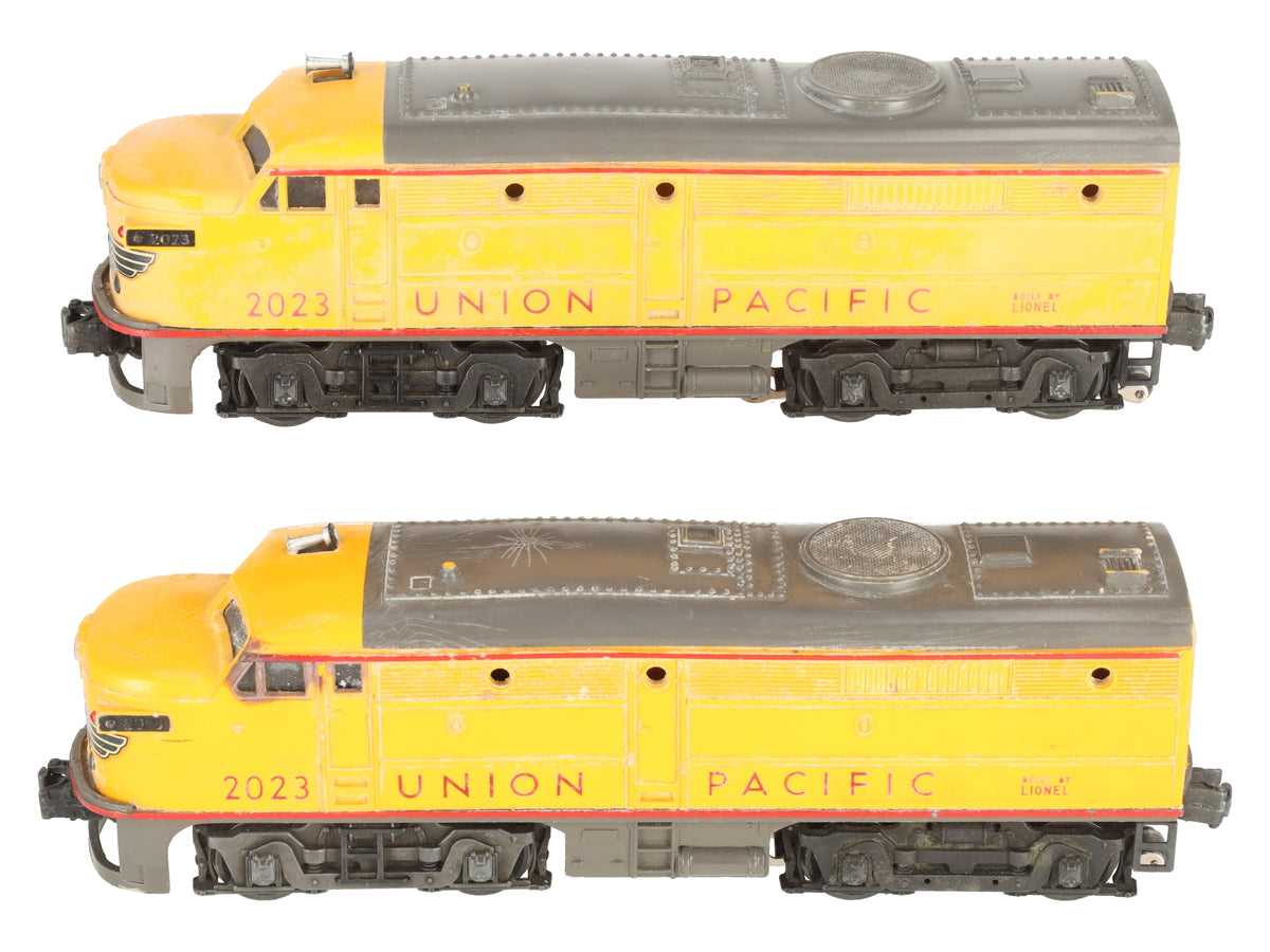 Lionel 2023 Vintage O Gauge Union Pacific Alco AA Diesel Locomotive Set