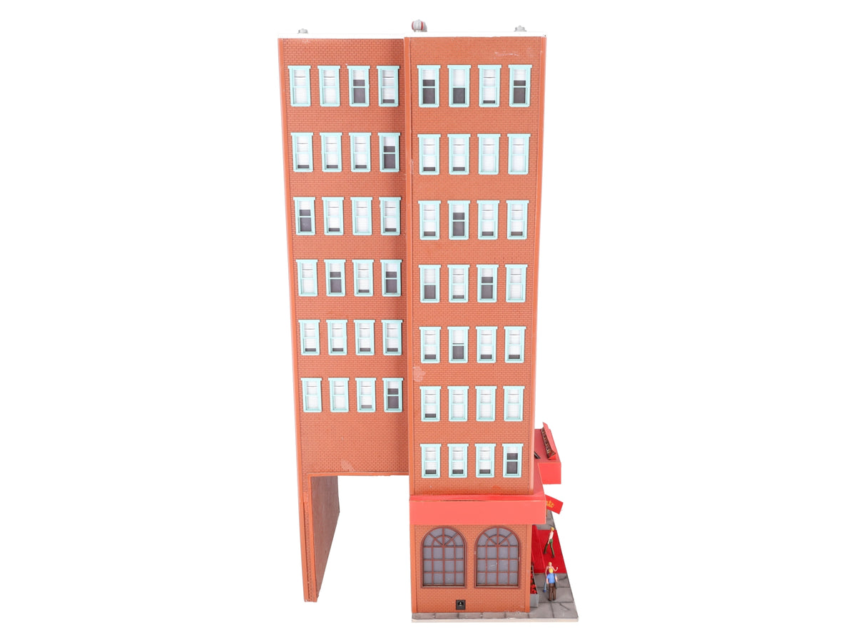 Menards 279-3973 O Gauge York Hotel Royale EX
