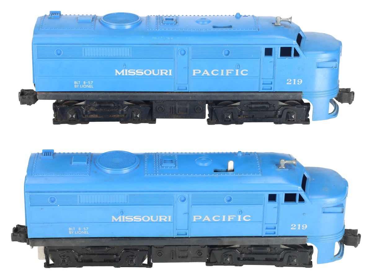 Lionel 219 Vintage O Missouri Pacific Alco AA Diesel Set VG