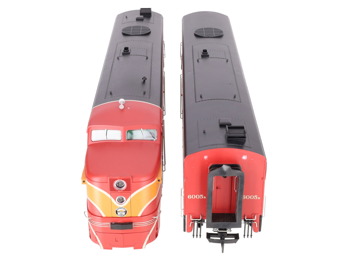 USA Trains R22407-1 G Scale Southern Pacific PA/PB Diesel Locomotives - 1st Set EX/Box