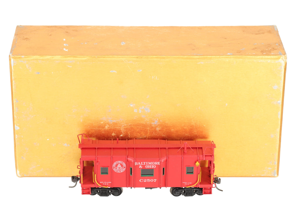 Oriental Limited HO Scale BRASS B&O I-5ba Caboose-Painted/Box