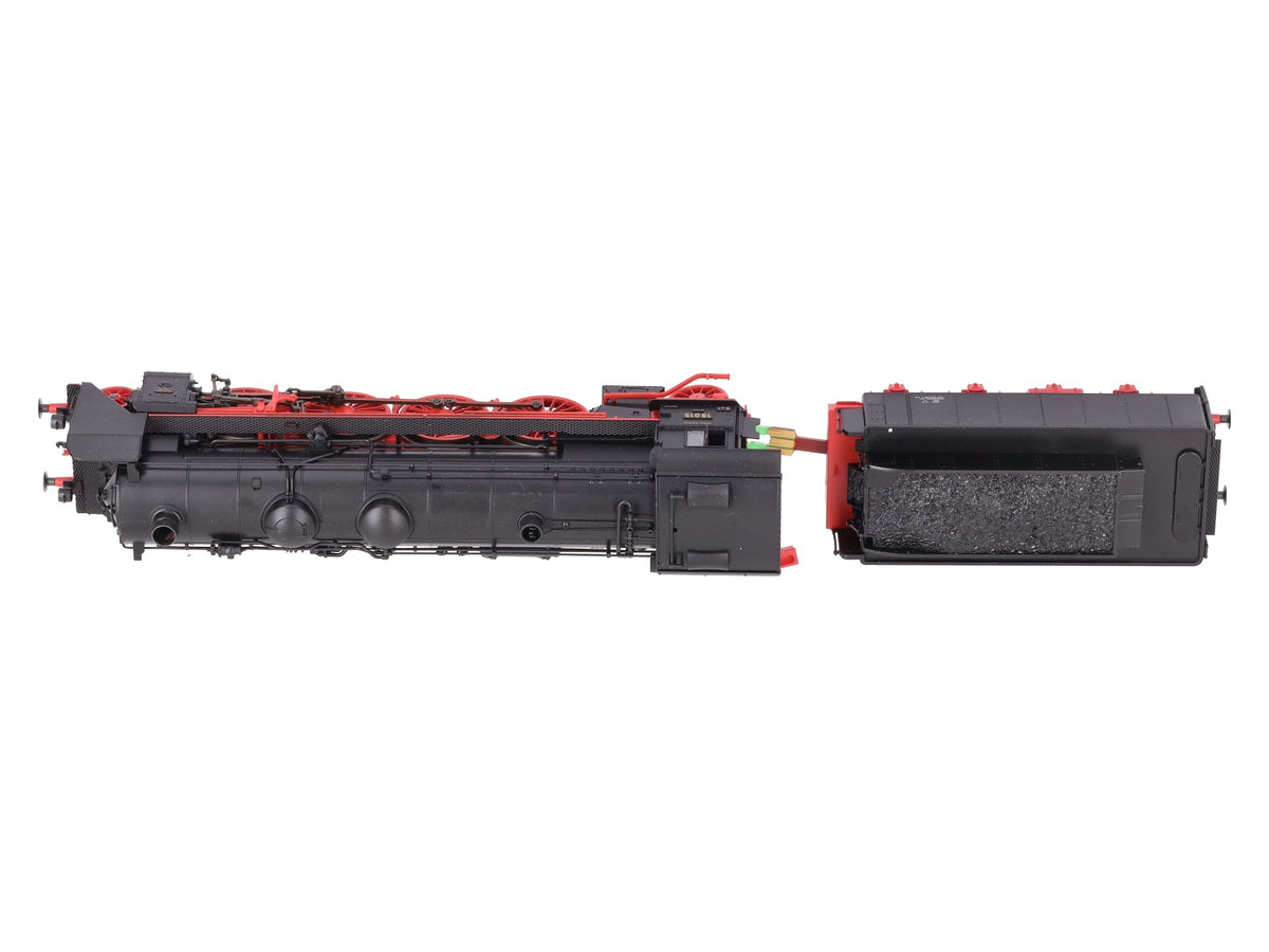 Gutzold 48330 HO Scale BR 19 2-8-2 Steam Locomotive w/ Tender #19015 EX/Box