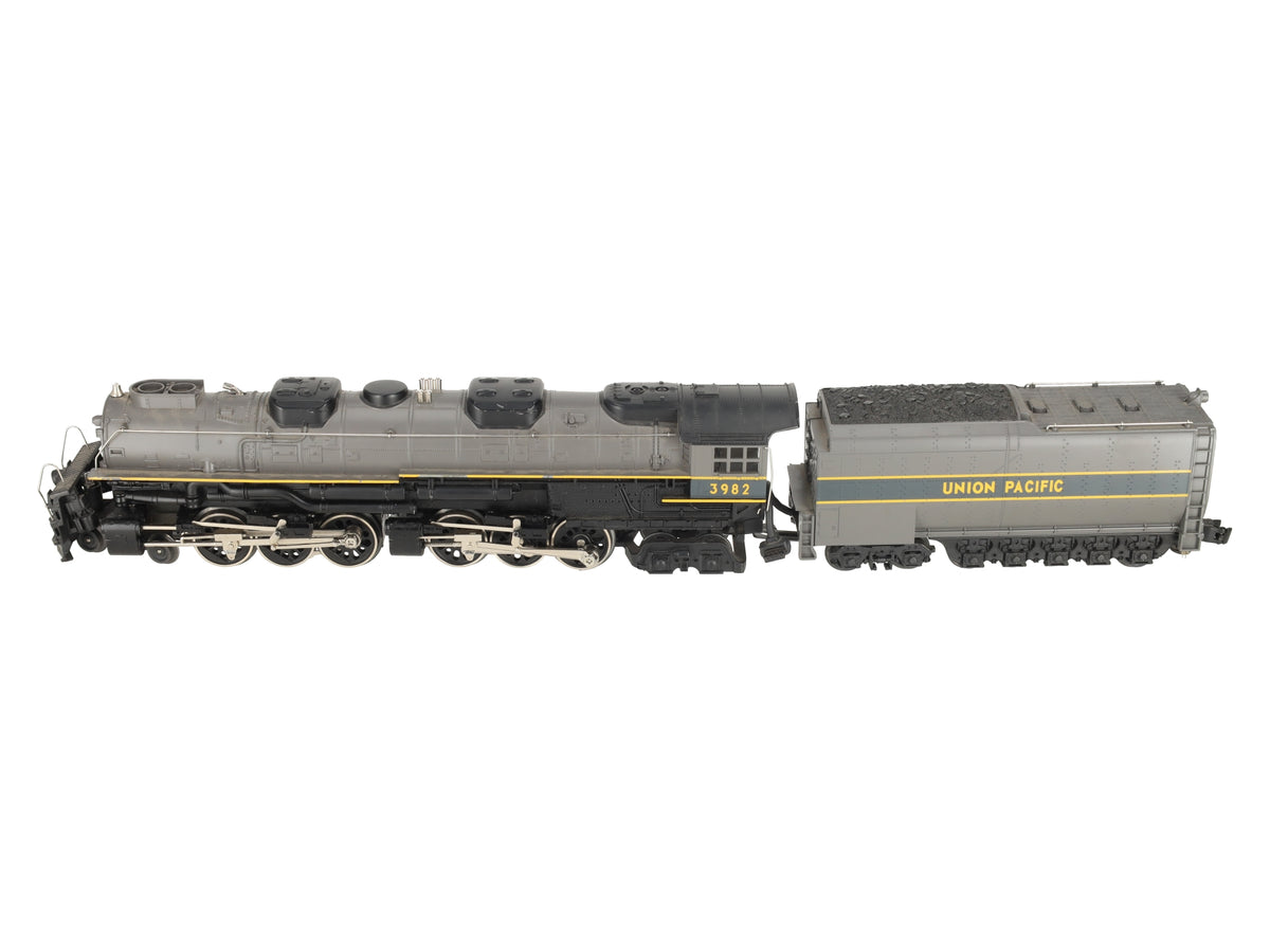 MTH RK-1107 O Gauge Union Pacific Steam Locomotive & Tender #3982 VG
