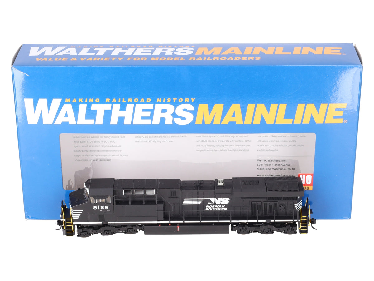 Walthers 910-20232 HO Scale NS GE ES44AC GEVO Diesel Locomotive #8125 -Sound/DCC EX/Box
