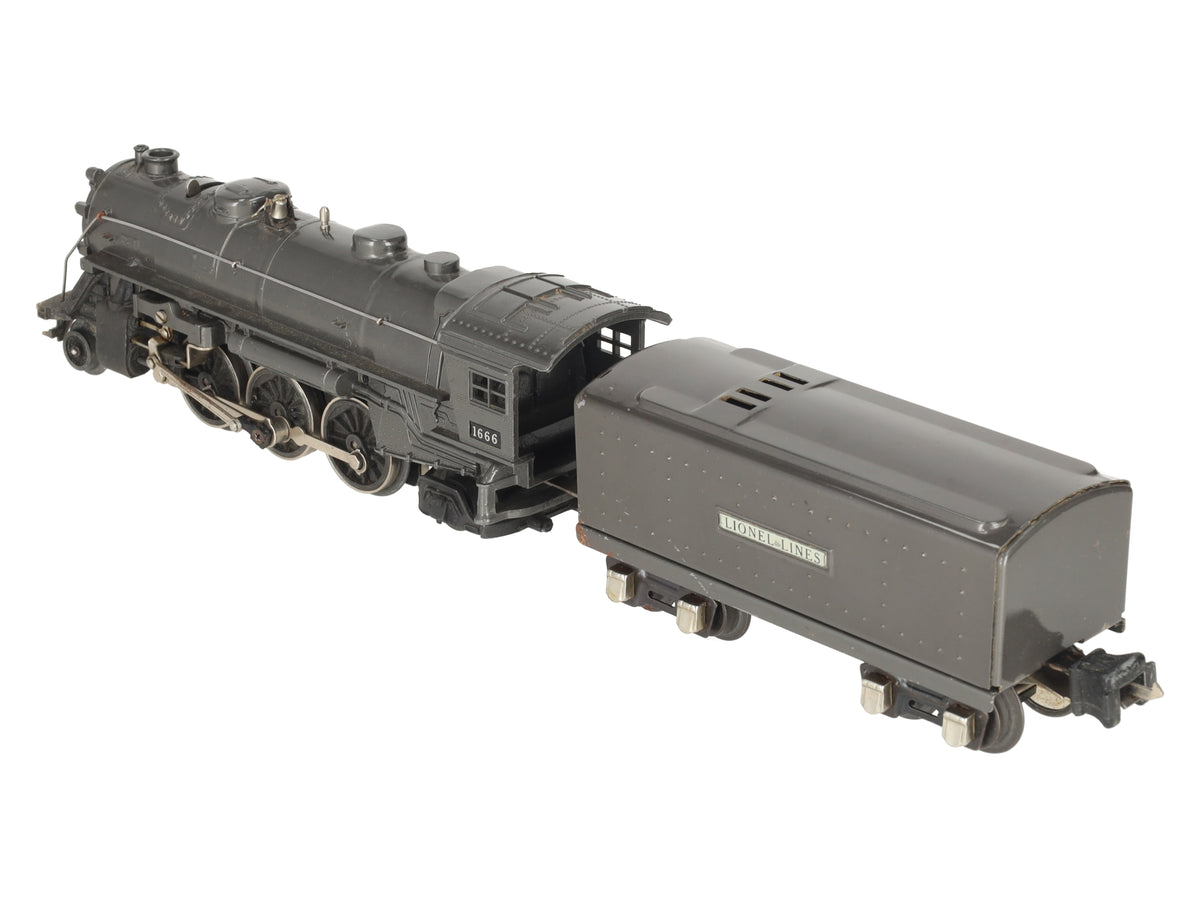 Lionel 1666E Vintage O Gauge Gray 2-6-2 Steam Locomotive with Tender EX